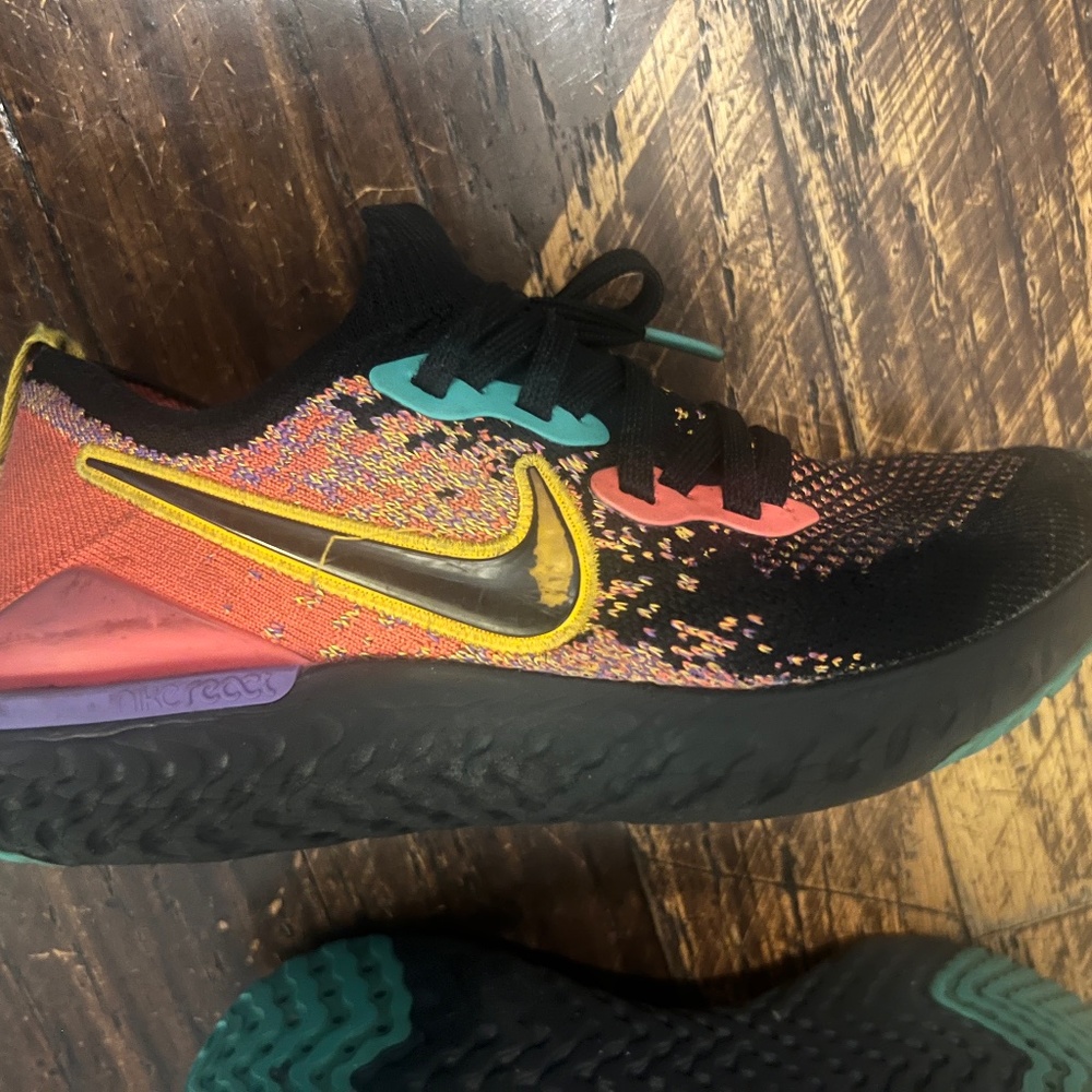 Nike React - image 1